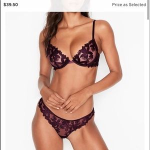 NWT VICTORIA’S SECRET EMBROIDERED THONG PANTY